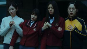 Idiot Girls and School Ghost: School Anniversary's poster