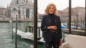 Marina Cicogna - La vita e tutto il resto's poster