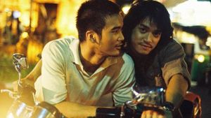 Bangkok Love Story's poster