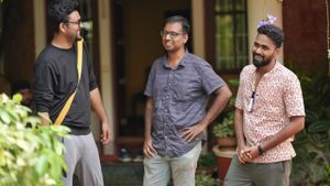 Mukundan Unni Associates's poster