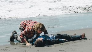 Swiss Army Man's poster
