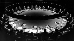 Dr. Strangelove or: How I Learned to Stop Worrying and Love the Bomb's poster
