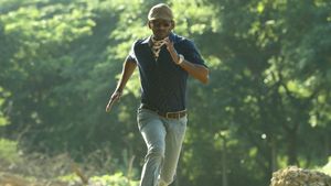Thupparivaalan's poster