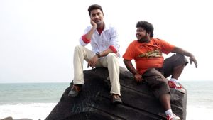 Enga kaatula mazhai's poster