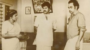 Thinkalazhcha Nalla Divasam's poster