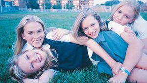 The Virgin Suicides's poster