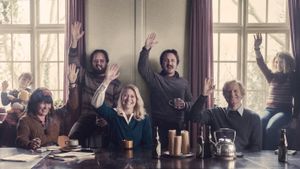 The Commune's poster