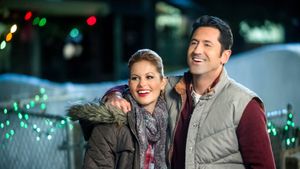 Christmas Under Wraps's poster