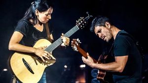 Rodrigo y Gabriela: Bonus DVD's poster