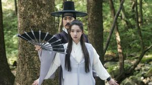 Detective K: Secret of the Living Dead's poster