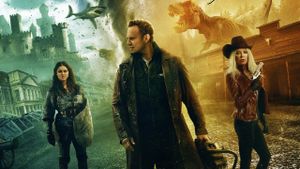 The Last Sharknado: It's About Time's poster