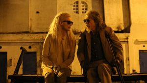 Only Lovers Left Alive's poster