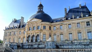 The secrets of the castle of Vaux-le-Vicomte's poster