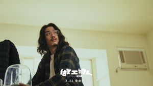 Workers: The Movie's poster