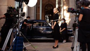 Santa Evita: The Journey Behind the Scenes's poster