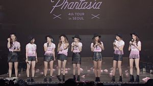 Girls' Generation - Phantasia Tour in Seoul's poster