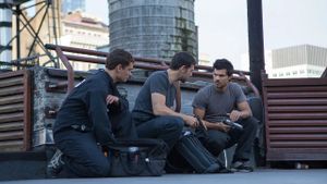 Tracers's poster