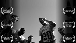 F(l)ag Football's poster