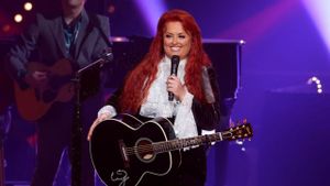 Wynonna Judd: Between Hell and Hallelujah's poster
