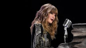 Taylor Swift: Reputation Stadium Tour's poster