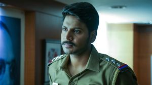 Maayavan's poster