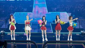 Red Velvet Happiness Diary: My Dear, ReVe1uv in Cinemas's poster