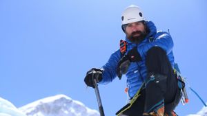 Extreme Everest with Ant Middleton's poster