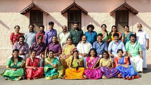 Raja Vamsam's poster