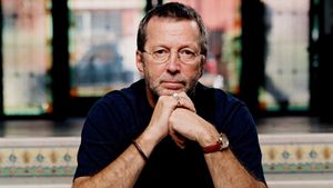 Eric Clapton: Standing at the Crossroads's poster
