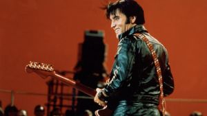 Return of the King: The Fall and Rise of Elvis Presley's poster