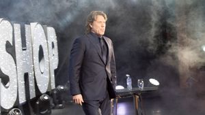 John Bishop: Winging it Live's poster