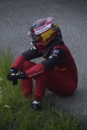 carlos sainz dropped.mov's poster