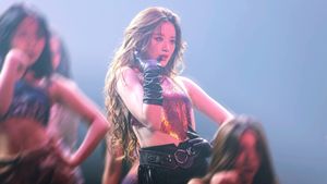 2023 (G)I-DLE World Tour: I am FREE-TY in Seoul's poster