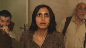 Under the Shadow's poster