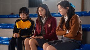 Idiot Girls and School Ghost: School Anniversary's poster