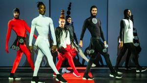 Jean Paul Gaultier : Freak & Chic's poster