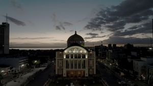 Teatro Amazonas: The Art of Sound and Nature's poster