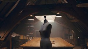 Phantom Thread's poster
