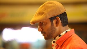 Thupparivaalan's poster