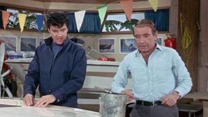 Clambake's poster