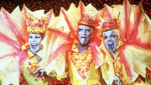The Adventures of Priscilla, Queen of the Desert's poster