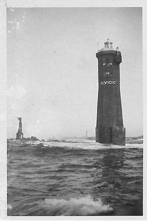 There was oil in Ouessant island's poster