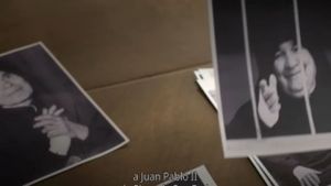 Witness to Hope: The Life of Karol Wojtyla, Pope John Paul II's poster