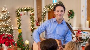 A Joyous Christmas's poster