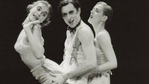 Cabaret's poster