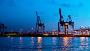 Port Security: Hamburg's poster