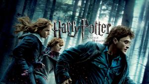 Harry Potter and the Deathly Hallows: Part 1's poster