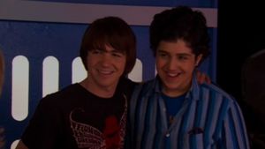 Drake & Josh Go Hollywood's poster