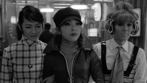 Funeral Parade of Roses's poster