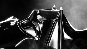 Star Wars: Episode III - Revenge of the Sith's poster